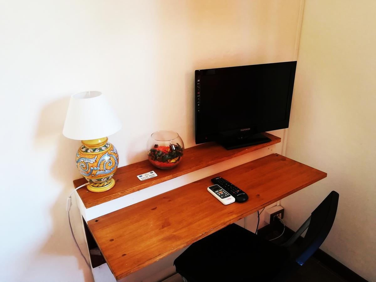 B&B Nica Domus Палермо Екстериор снимка